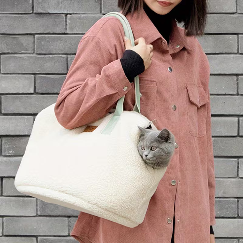 Fleece-Lined Warm & Cozy Pet Carrier – Large Capacity Insulated Shoulder Bag For Small Dogs & Cats