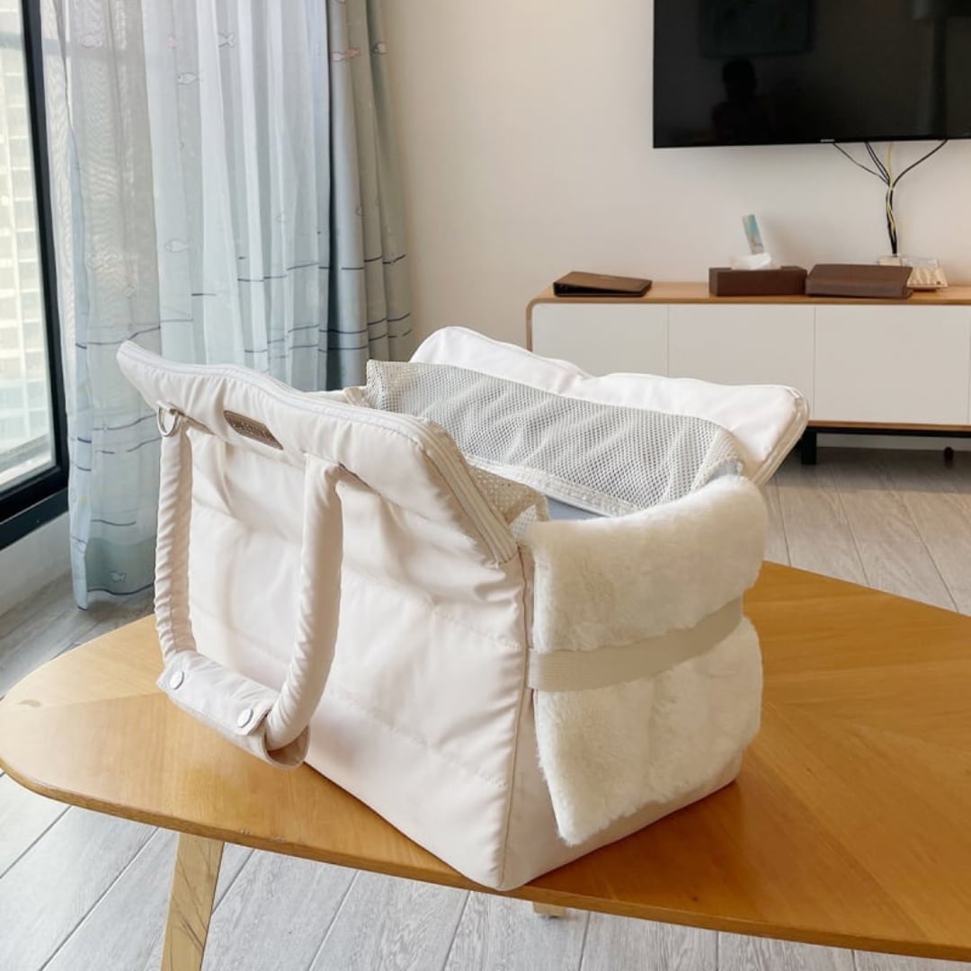 Portable Pet Carrier Bag with Detachable Shoulder Strap & Safety Buckle For Dogs & Cats