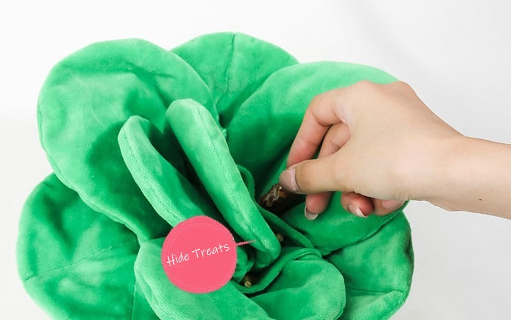 Crinkle & Squeak Vegetables: Interactive Snuffle Toy for Dogs & Cats