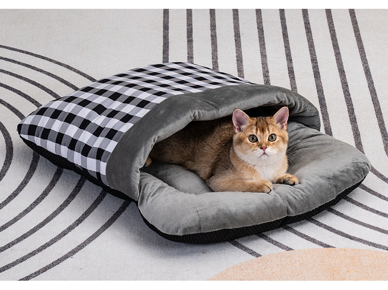 Cozy Hooded Pet Bed: Insulated Semi-Enclosed Sleeping Pod for Small Dogs and Cats
